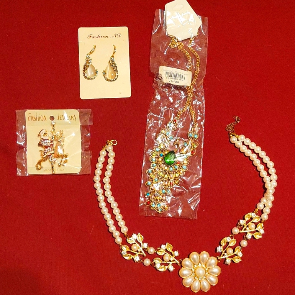New never worn mixed jewelry